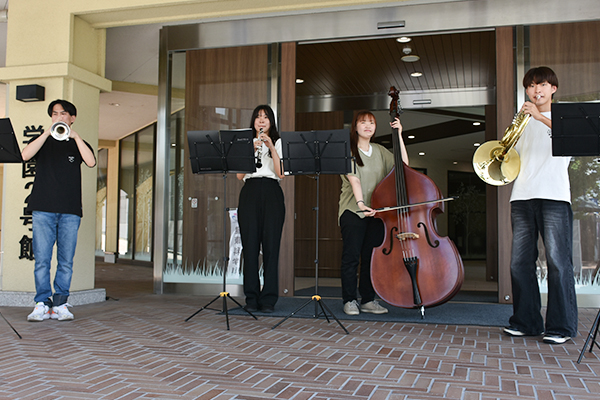 Photo01